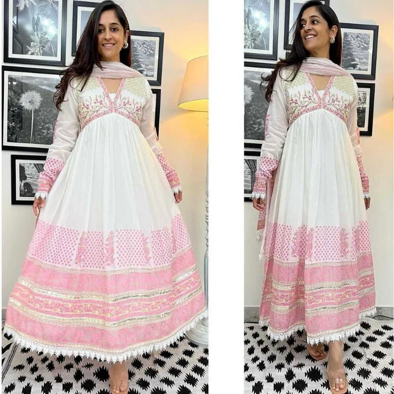 Abito da donna indiano Anarkali abito lungo ricamo Salwar Set regalo