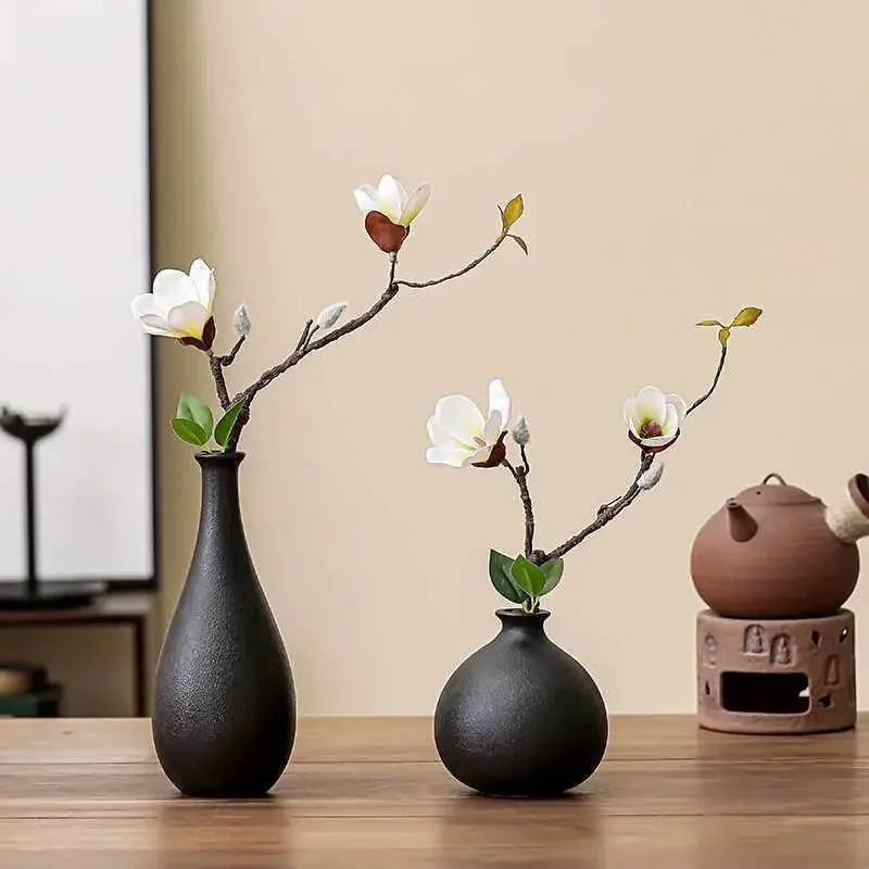 Retro Black Ceramic Flower Vase Chinese Style Small Living Room Desktop Dried Flower Decoration Ornaments Tea Table Zen Meaning