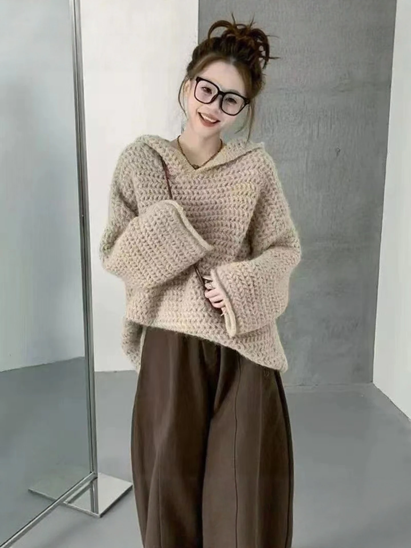 Korean Lazy Style Long Sleeve Knitted Sweater Women's Spring Autumn Loose Slim Soft Cozy High End Retro Top City Walk Date