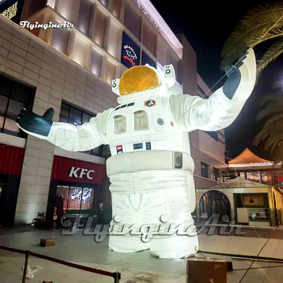 Outdoor Giant Inflatable Astronaut 6m/10m White Airblown Half-length Spaceman Model For Carnival Stage Decoration