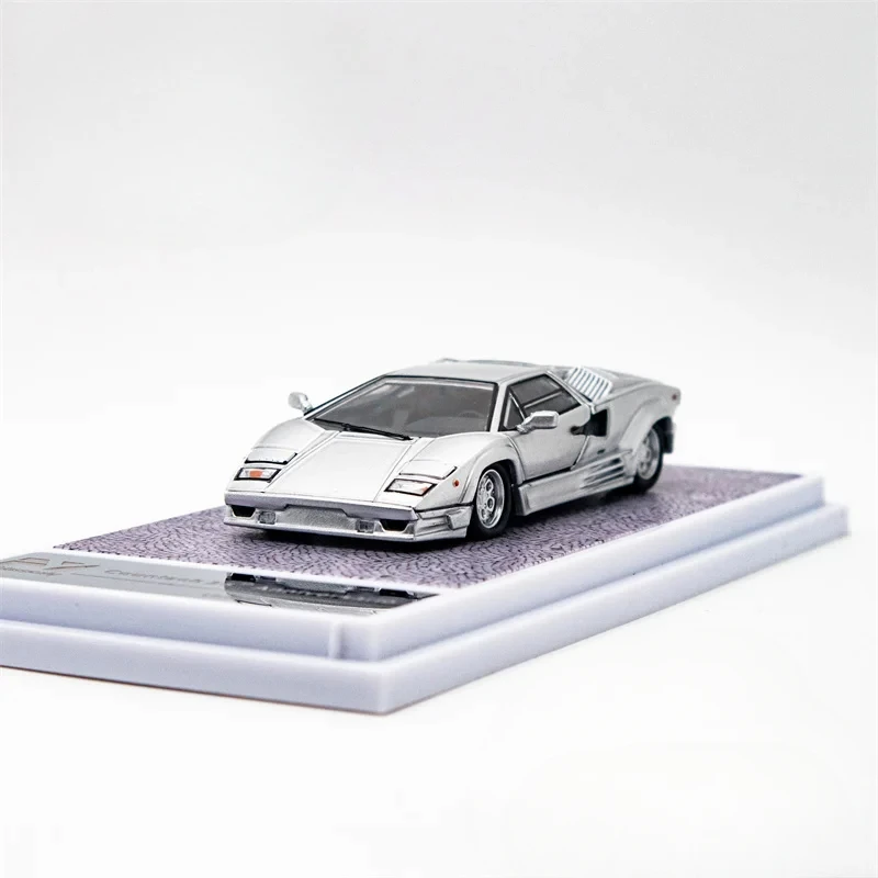 

1:64 Countach LP 5000 QV Yellow / Countach 25TH Anniversario GRIGIO ESTOQUE Silver Diecast Model Car