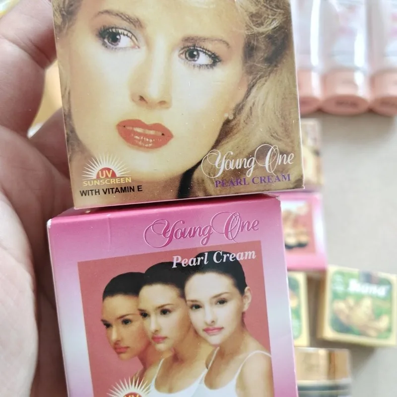 Kem Co Gai Toc Xu Duong Da Fades Melanin, Improves And Brightening Skin Color, Concealer Lady Face Care 4.5g