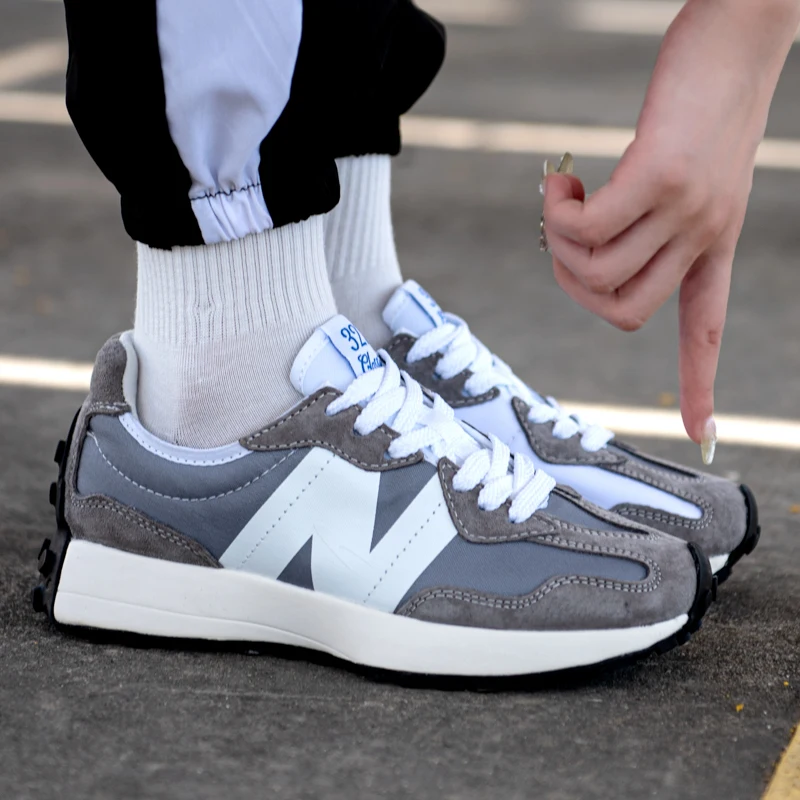 

Summer sports shoes, men's fitness jogging shoes, fashionable and shock-absorbing running shoes