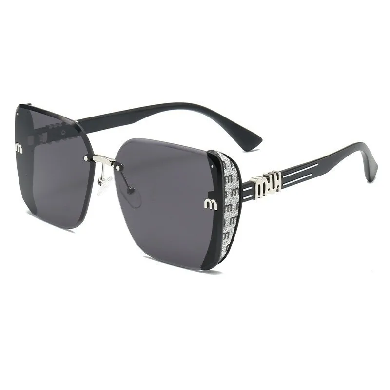 Cut Edge Sunglasses For Women Gradient Tea Half Frame Fine Glitter Light Luxury Letter Design New Hot Selling Fashion Accessory view 5