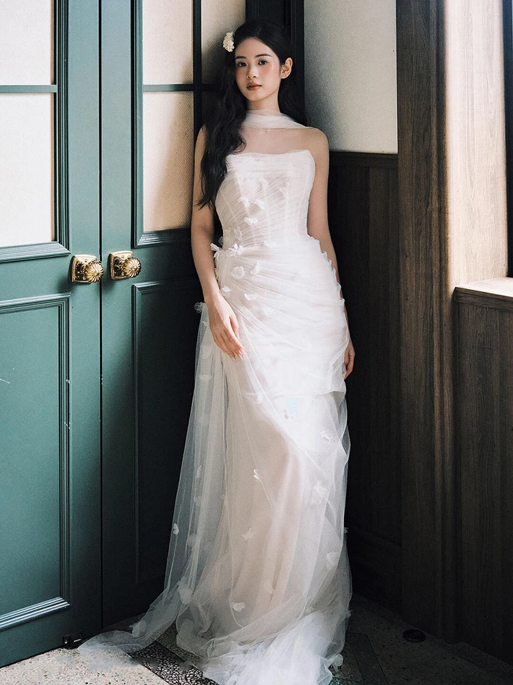 

Wedding Dr Engagement Sweetheart White Bridal Gown with Train Long Skirt Polyester Fiber No Sve mid Waist Floral Detail