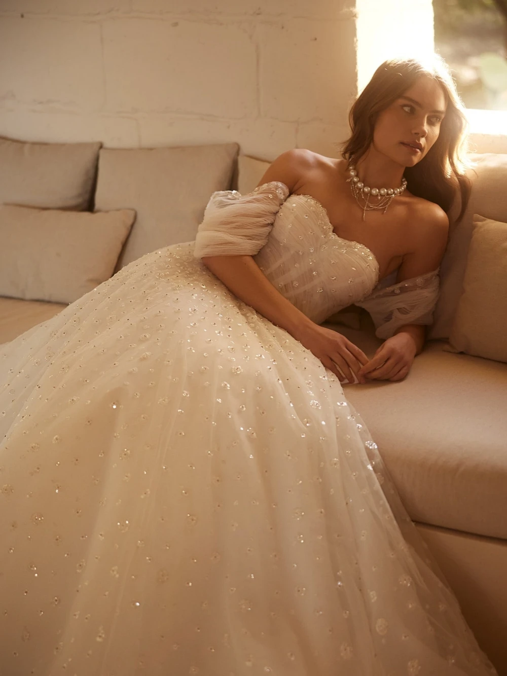 Shinny paillettes al largo della spalla abito da sposa romantico scollo a cuore abito da sposa elegante a-line abito da sposa lungo Robe De Mariée