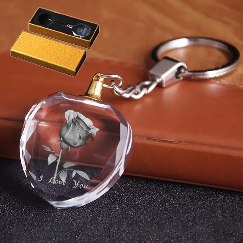 سلسلة مفاتيح من حجر الراين الكريستالي مع ضوء LED ، نمط الورد ، شكل الحب ، مجوهرات الحبيب ، الموضة ، اللون