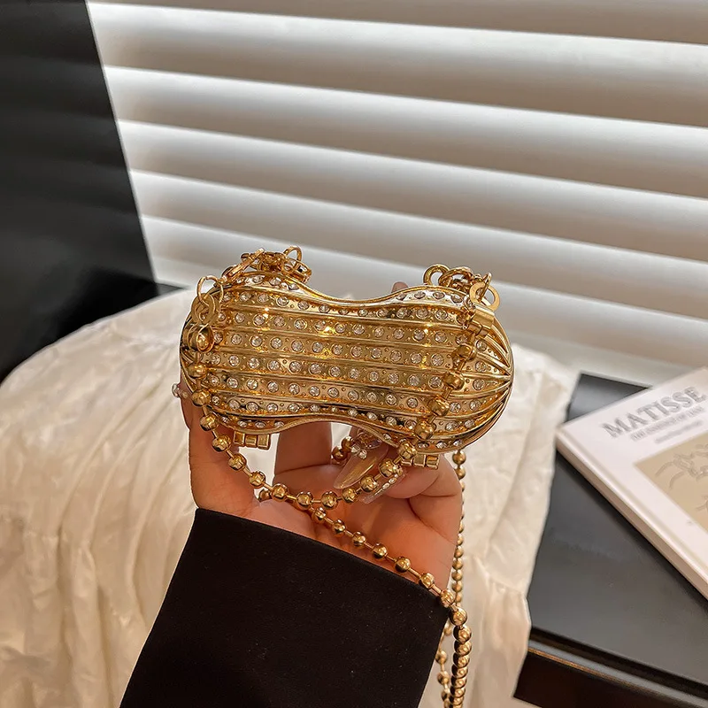 

New Fashion Mini Metal Peanut Crossbody Bag Women's Single Shoulder Chain Bag Trendy Personality European American Style Evening