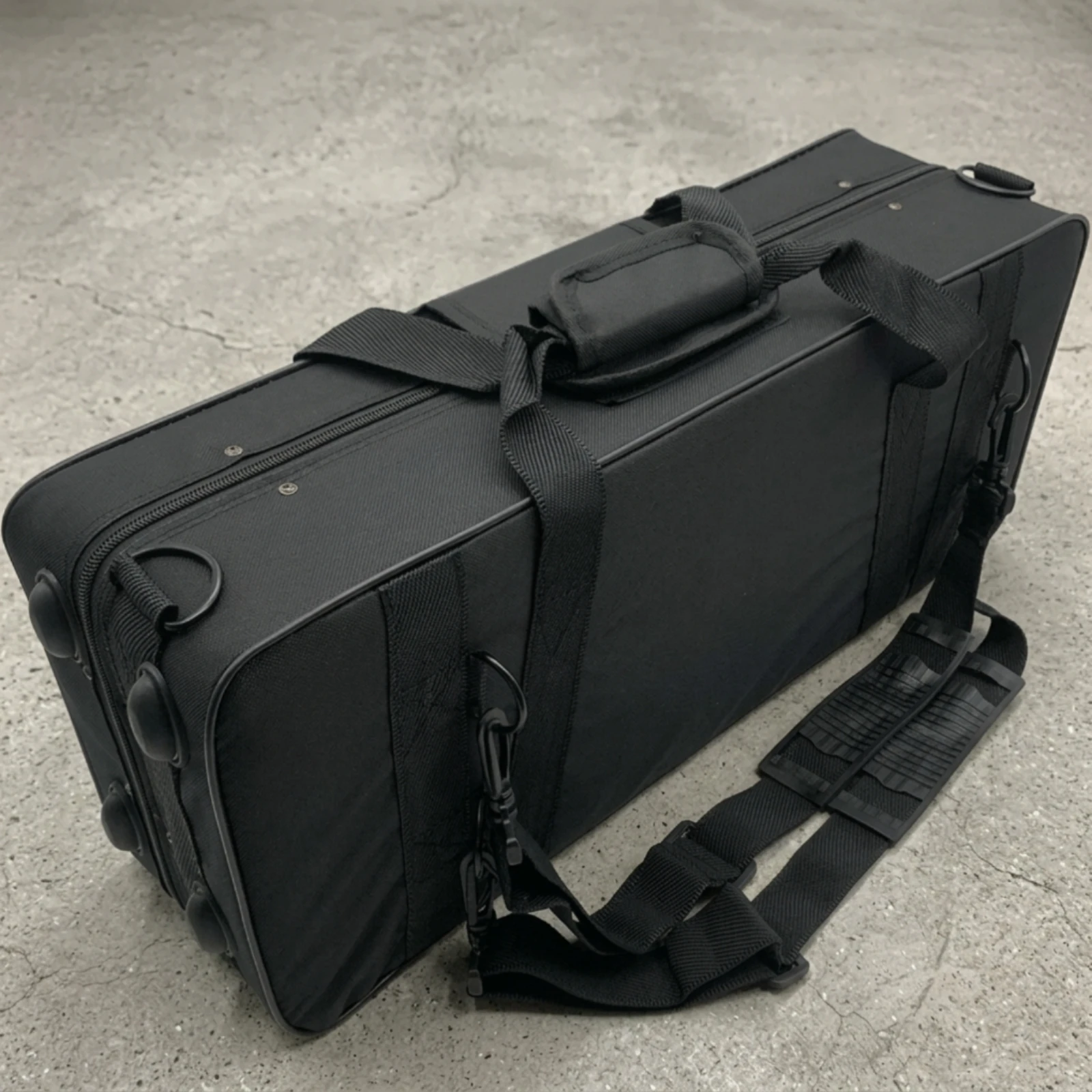 Trumpet Case Rectangular Cornet Case Bag with Backpack Straps Zippered Safeguarding for Musicians, Travel, Rehearsals