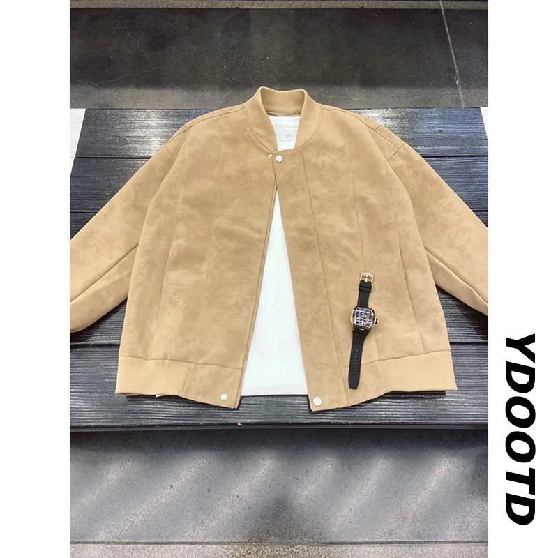 

Американская замшевая куртка в стиле ретро, уличная брендовая осенняя бейсбольная одежда для пилота, мотоциклетная одежда для мужчин, свободная длинная одежда...