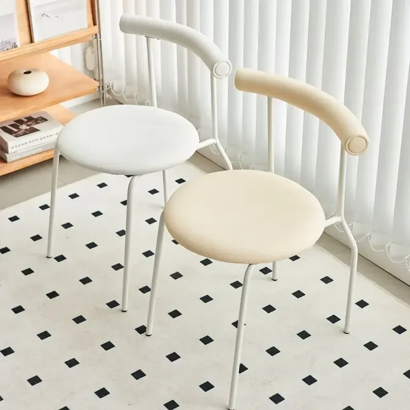 

Nordic Dinning Chairs Room Furniture Dining Room Modern Dining Lounge Table Plastic Chairs Designer Luxury Cake Home Furniture