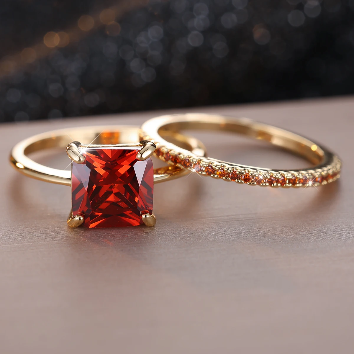 الأميرة قطع الأحمر الأخضر حجر مربع الزركون الزفاف مجموعات الزفاف الذهب اللون التراص خواتم الخطبة للنساء هدايا عيد الأم