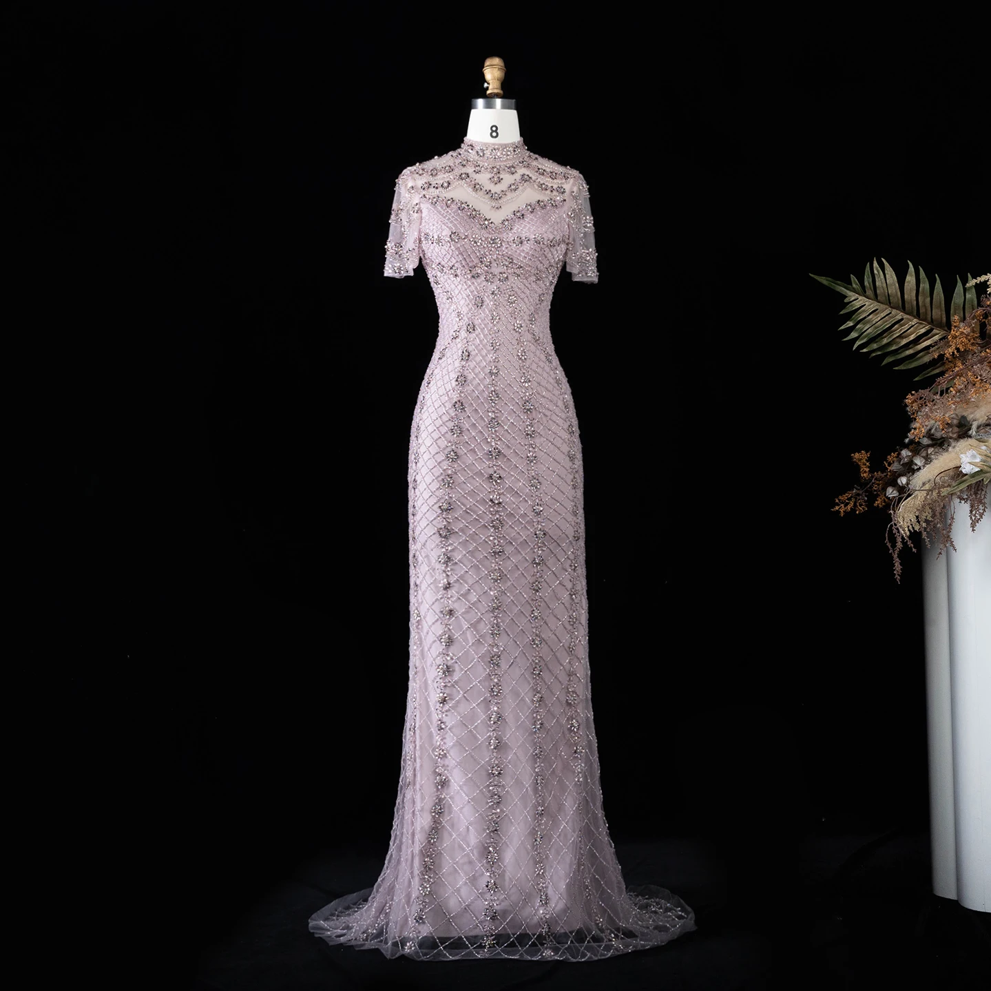 Sharon Said Abendkleid mit hohem Kragen in Champagnerfarbe, kurzen transparenten Ärmeln, Gittermuster, Strass, Meerjungfrauen-Schnitt, formelles Anlasskleid, Partykleid SS185, maßgeschneidert. – Detail 11