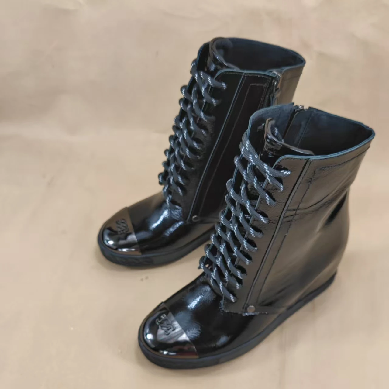 Cool Woman Black Patent Leather High Wedge Heel Inside Ankle Boots Platform Sole High Top Inner Heel Lace Up Zipper Ankle Boots