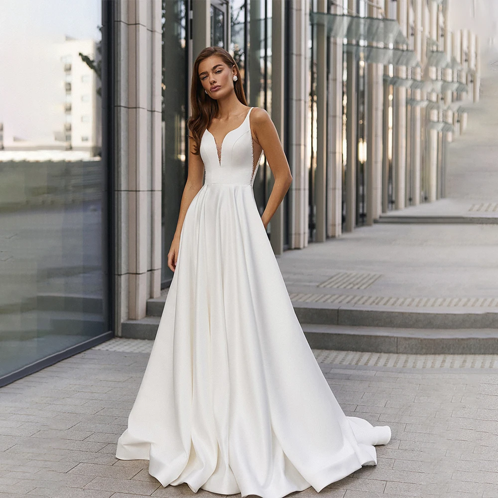 

Customized V Neck Satin Wedding Dress 2026 A-line Back See Through Zipper Custom Spaghetti Straps Bridal Gowns For Wedding