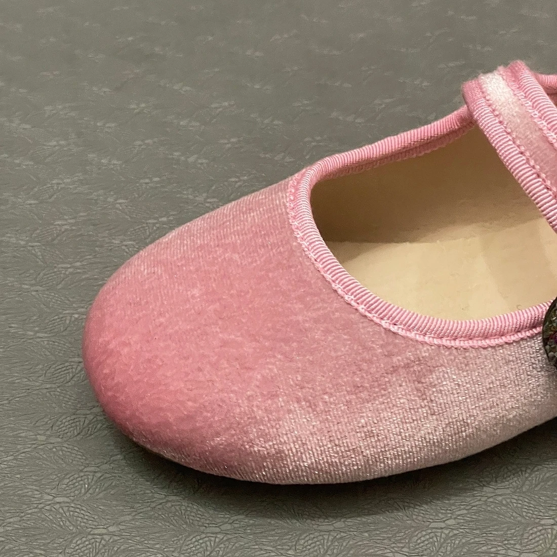 Heart Decoration Princess Shoes Fashion Dressing Shallow Mouth Travel Camping Performance Girls' Shoes