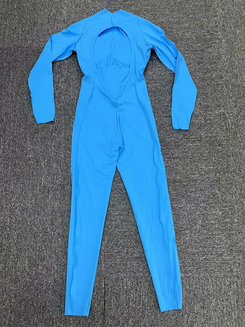 2025 Autunno Inverno Donna Solid Yoga Tute intere Sexy Backless O Collo Manica lunga Slim Allenamento Fitness Tute Abbigliamento sportivo