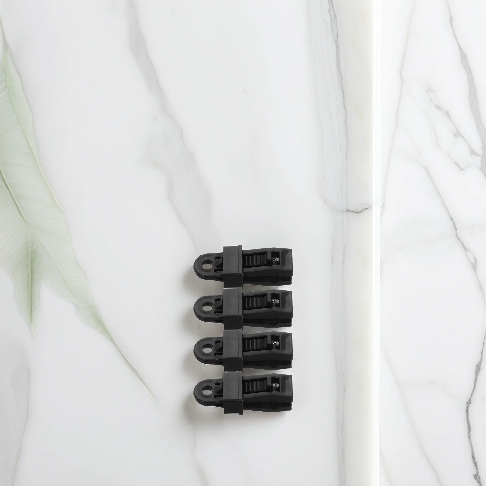 

5pcs Tent Clips Heavy Duty Durable Plastic Tarp Clamps For Canopy Camping Outdoor Windproof Strap Fixing Accessories