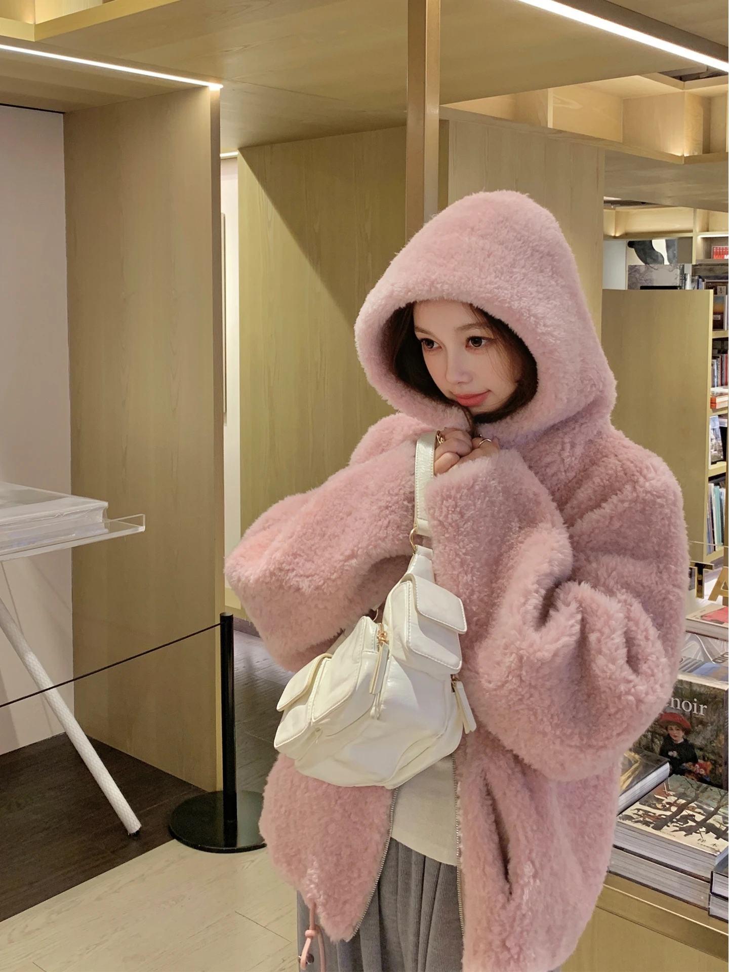 

Lamb Fur Jaet Women's Winter Coat Comfortable Warm Windproof Whole Skin Youth Long Sve Zipper Closure Hooded Coat