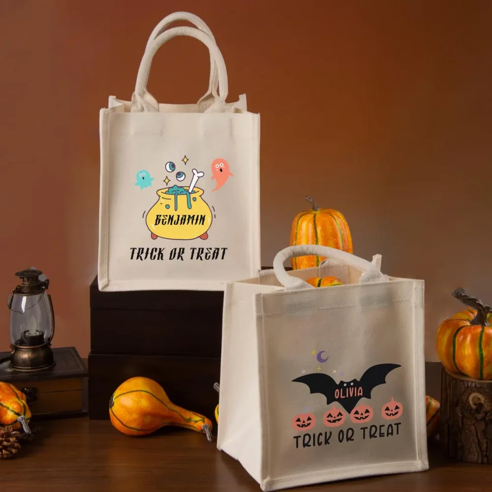 حقيبة علاج مع الاسم، خدعة الهالوين أو سلة حلوى، حقيبة اليقطين شبح الهالوين، حقيبة حمل حلوة للأطفال في الهالوين، حقيبة حمل الحلوى