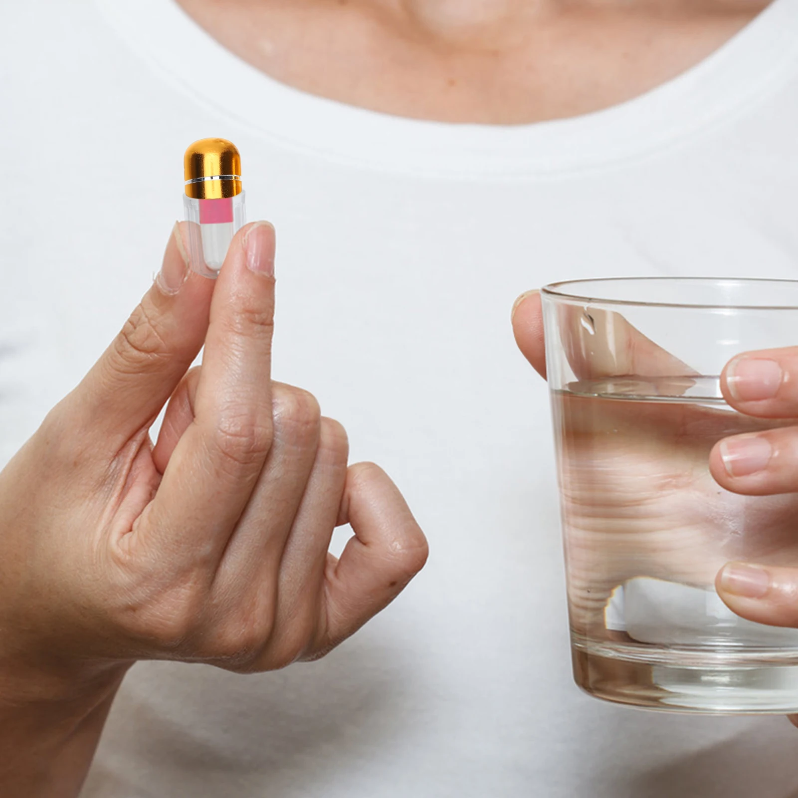 

20Pcs Plastic Transparent Storage Jars Leak-Proof Sealed Mini Containers Portable for Pills Tablets Supplements Travel