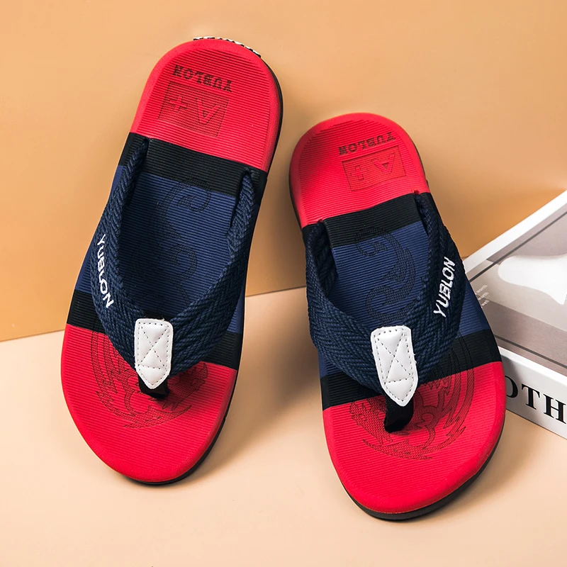 Men's flip-flops all lightweight casual wear foot clip-on anti-slip anti-odor thick sole wear-resistant beach sandals for men