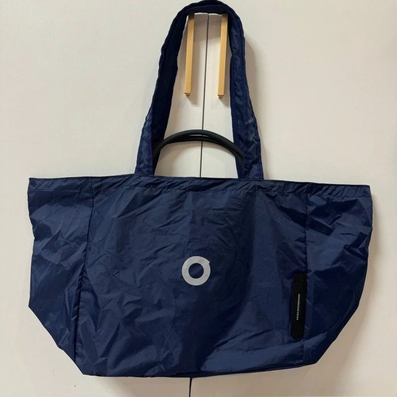 New 35L large capacity fitness bag for men and women, single shoulder diagonal cross handbag, lightweight and versatile
