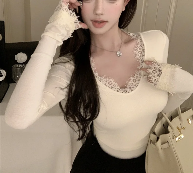 

Spring, summer, and autumn new lace eyelash edge V-neck bottom top long sleeved T-shirt