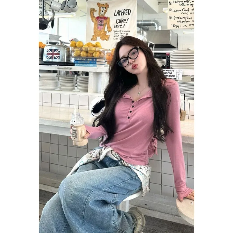 

Модная базовая футболка с длинными рукавами для женщин осенью, облегающий стиль для девочек, новый милый топ на пуговицах