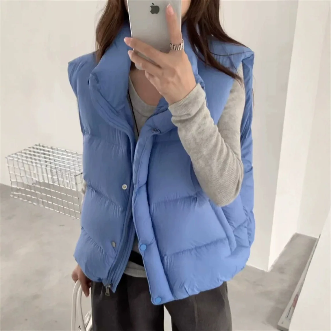 Autumn and Winter New Women's Down Vest Windproof High Neck Commuting Vest