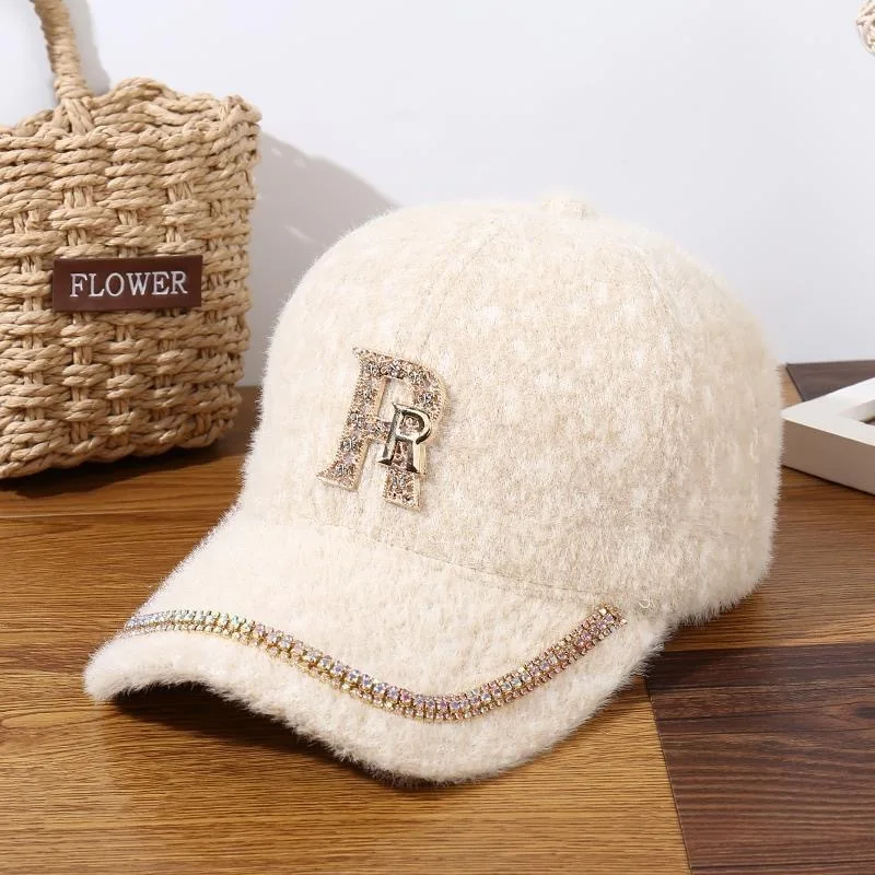 Women\'s Winter Warm Baseball Cap Sweet Hundred with Duck Tongue Cap Fashion Inlaid Diamond Rebound Cap Tide Rhinestone