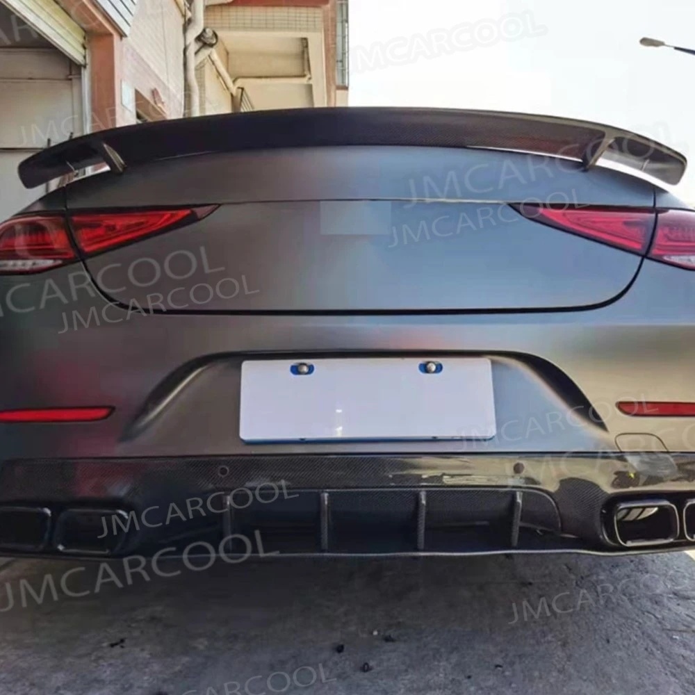 

Rear Bumper Diffuser With Silver Exhaust Tips For Mercedes Benz CLS W257 CLS300 350 450 CLS53 63 For AMG 2018-2021 Carbon Fiber