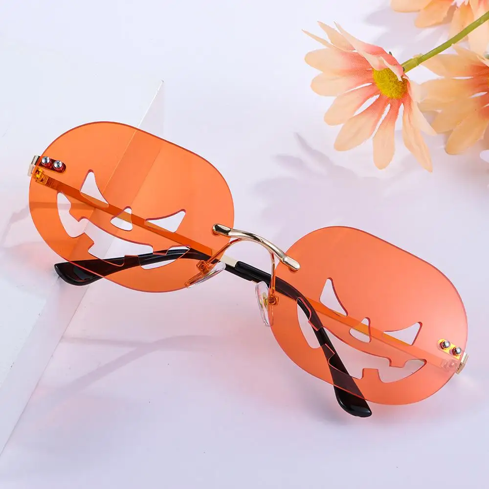 Halloween Decorations Funny Cutout Halloween Sunglasses for Women Men Party Glasses Pumpkin Glasses