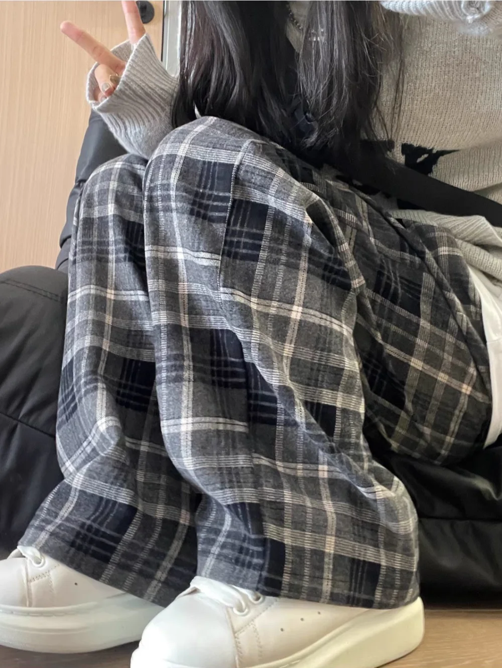 Damskie spodnie w kratę w stylu retro z szerokimi nogawkami, luźne, proste, w stylu koreańskim, codzienne, jesienno-zimowe, nowa moda studencka.