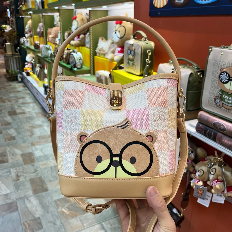 CREAM BEAR Small Bucket Bag Women's Bag Cartoon Cute Fashionable Chessboard Checkerboard Carrying Single Shoulder Crossbody Bag