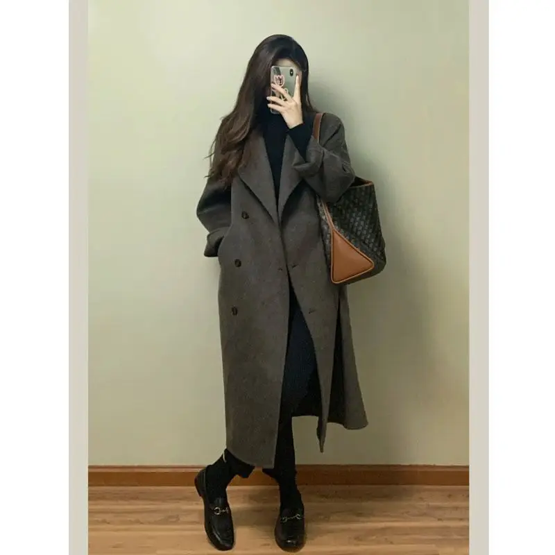 

Woolen coat women's autumn and winter 2023 new design sense front shoulder coat woolen small medium and long Hepburn style