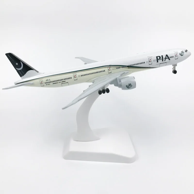 

20cm Pakistan Airlines Boeing 777 Alloy Plane B777 with wheels 1:400 Aircraft Model Replica Collectibles Home Decoration
