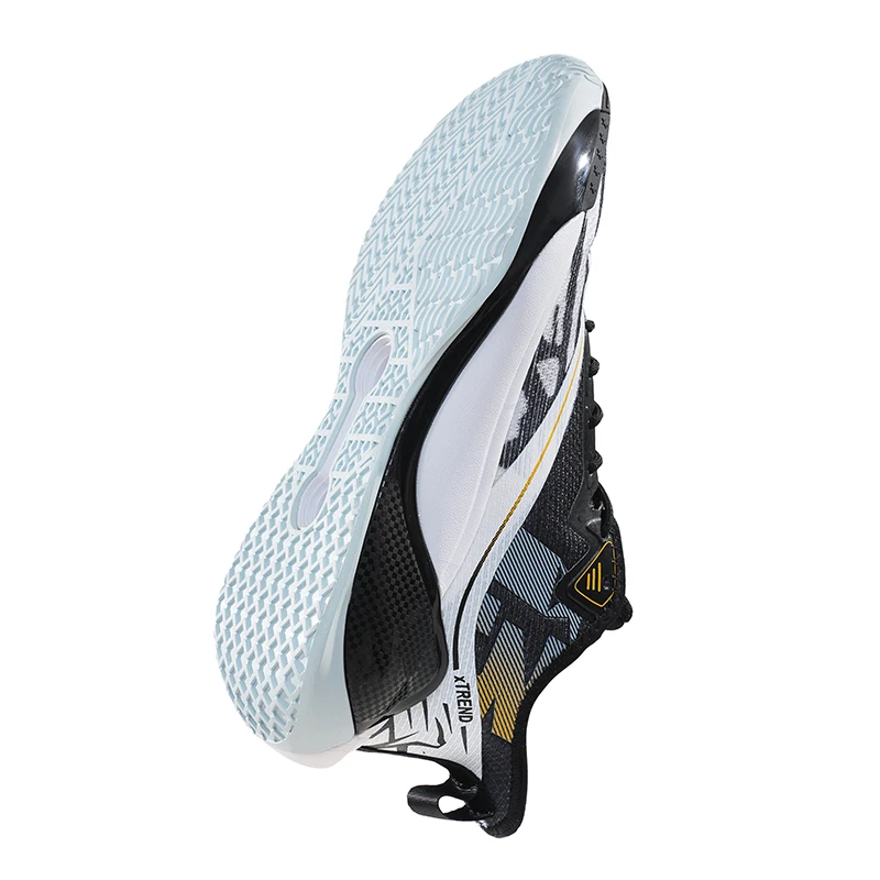 2025 New professional basketball shoes breathable sneakers summer men's leather boots shock absorption wear boots