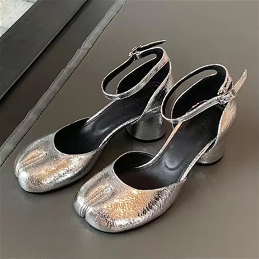 

Silver Women Tabi Shoes Split Toe Ladies Chunky High Heel Pumps Designer Ankle Straps Summer Sandals 2024 New Prom Dress Shoes