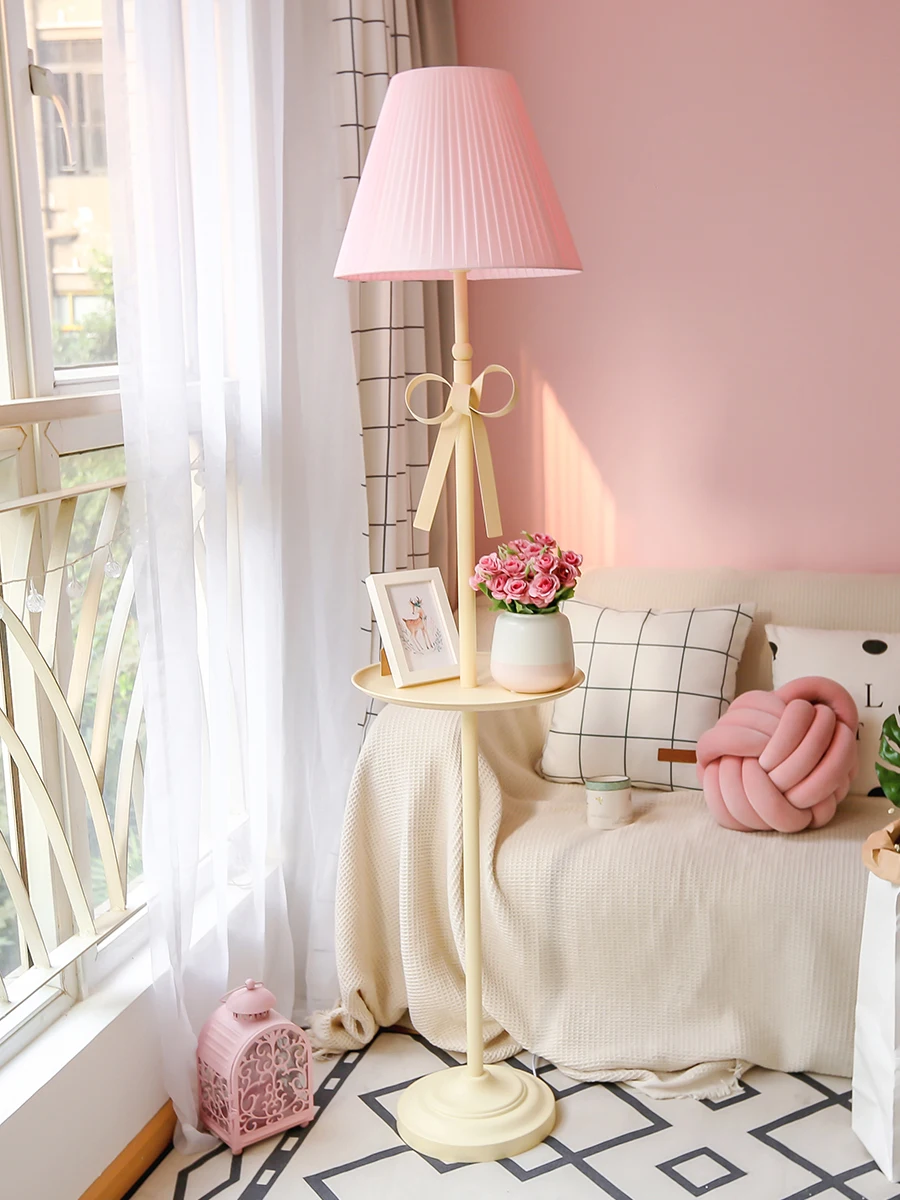 Imagem -02 - Nordic Princess Bow-knot Lâmpada de Assoalho para o Quarto das Crianças Menina Sala de Estar Quarto Bedside Led Pink Vertical Alto Standing Light