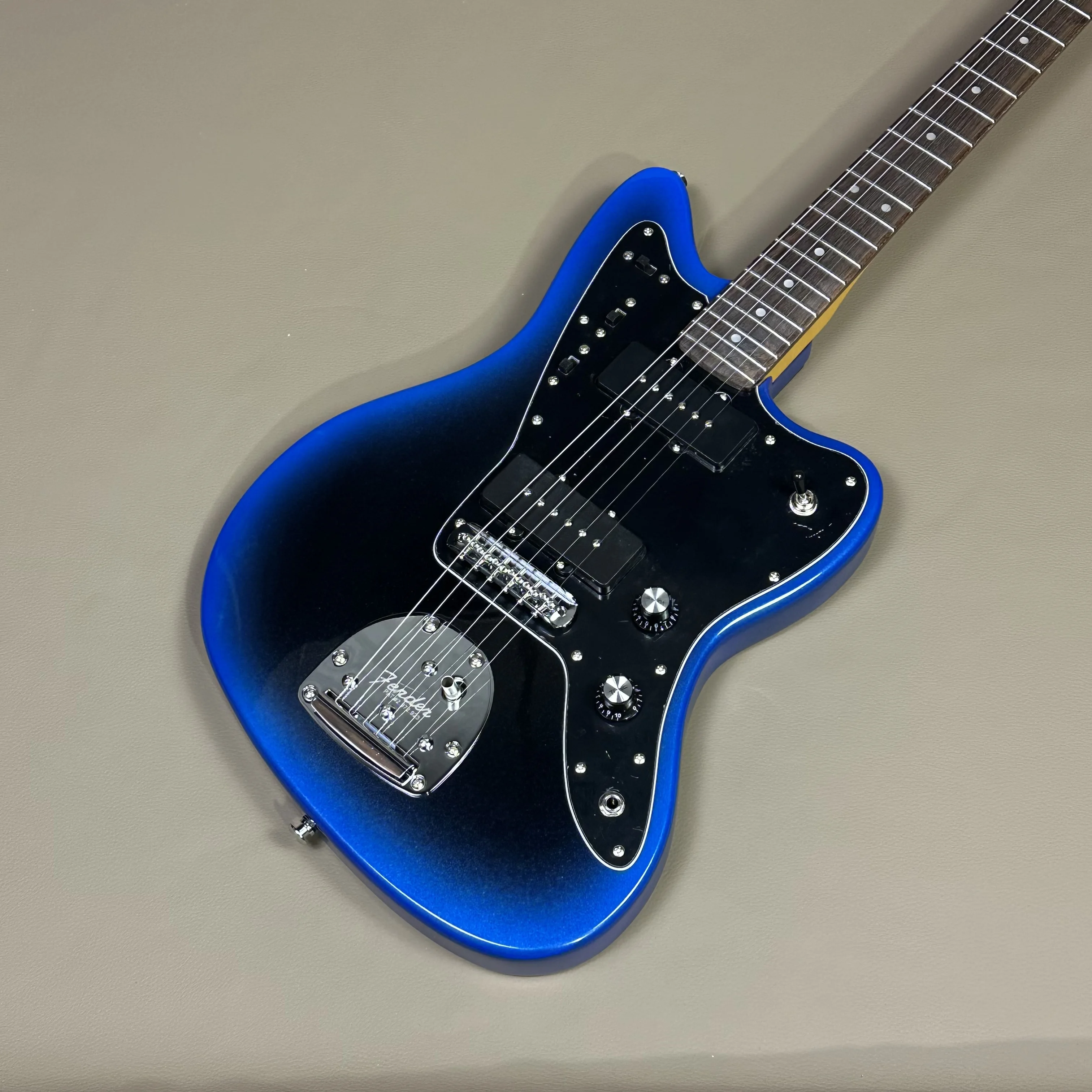

Электрогитара Jazzmaster Journeyman 1959 года, металлический синий цвет, широкие звукосниматели Lollar, черная накладка, бесплатная доставка.