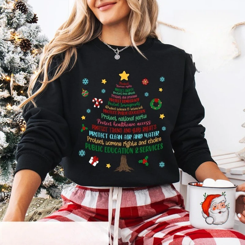 سويت شيرت مضاد لعيد الميلاد يحمي شجرة عيد الميلاد الديمقراطية كل ما أريده لعيد الميلاد هو سترة حرارية للعطلات الليبرالية الجديدة