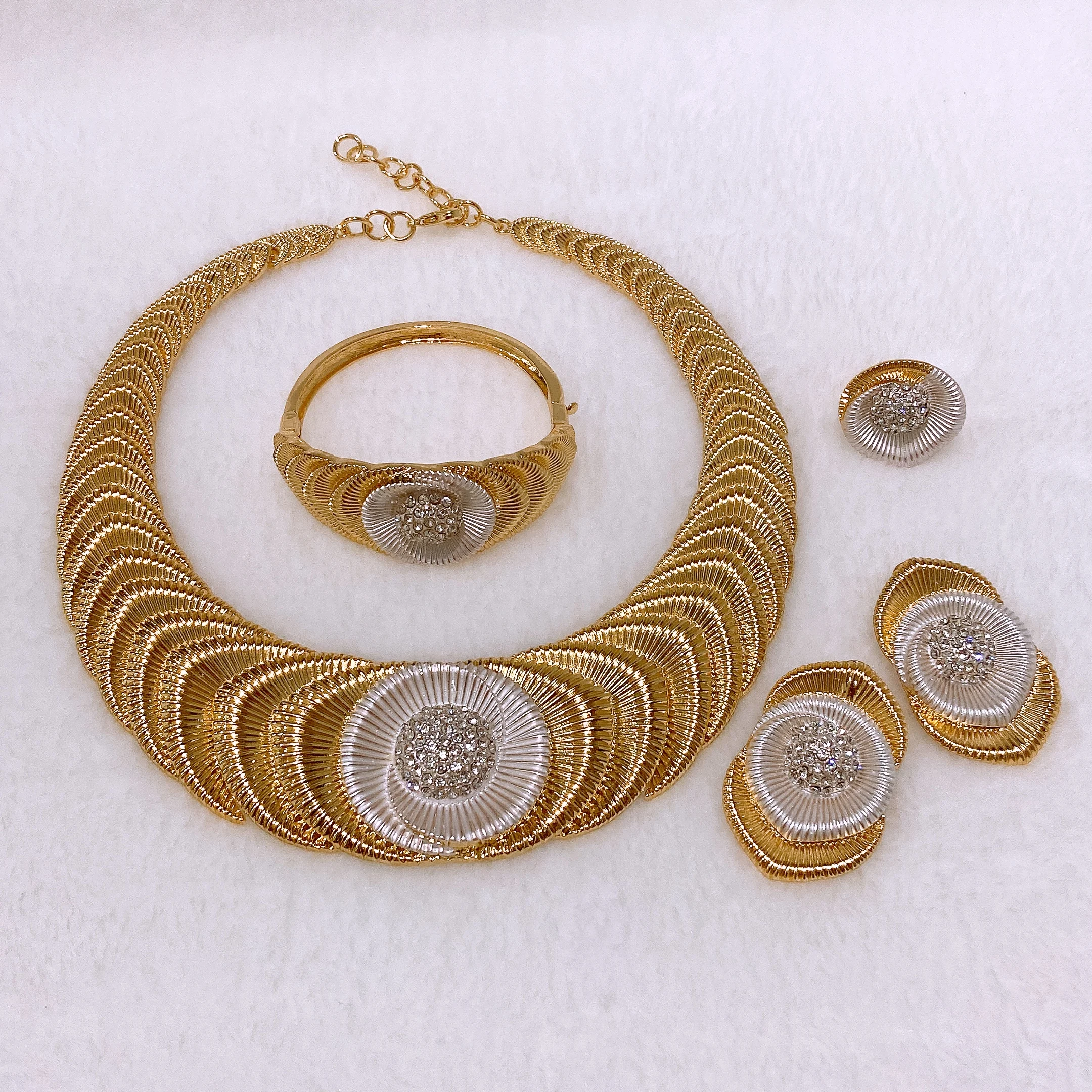 

Round Flower Large Necklace Gold Plated Jewelry Set Necklace Earrings Bracelet Ring Bridal Wedding Party Gift