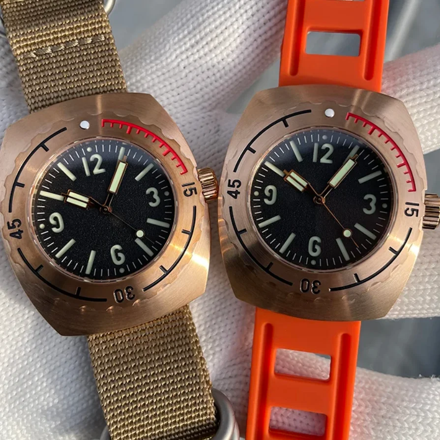 STEELDIVE Men Automatic Watch Pilot 44mm Bronze Tonneau Mechanical Wristwatch Dive 2000m Waterproof BGW-9 Luminous Sapphire NH35