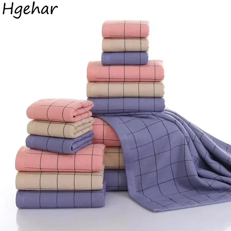 

70x140cm Bath Towel Fashion Plaid Universal Body Face Clean Super Absorbent Quick Dry Modern Style Simple Skin-friendly Cotton