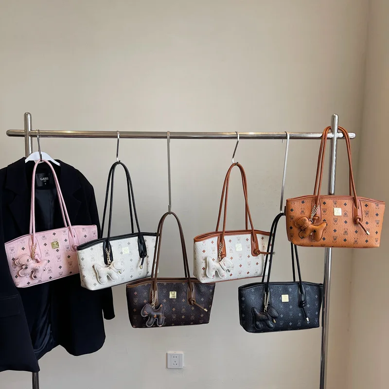 

Весна 2024, женская сумка подмышки, минималистичная шикарная сумка-тоут большой емкости, элегантная текстура, повседневная сумка через плечо