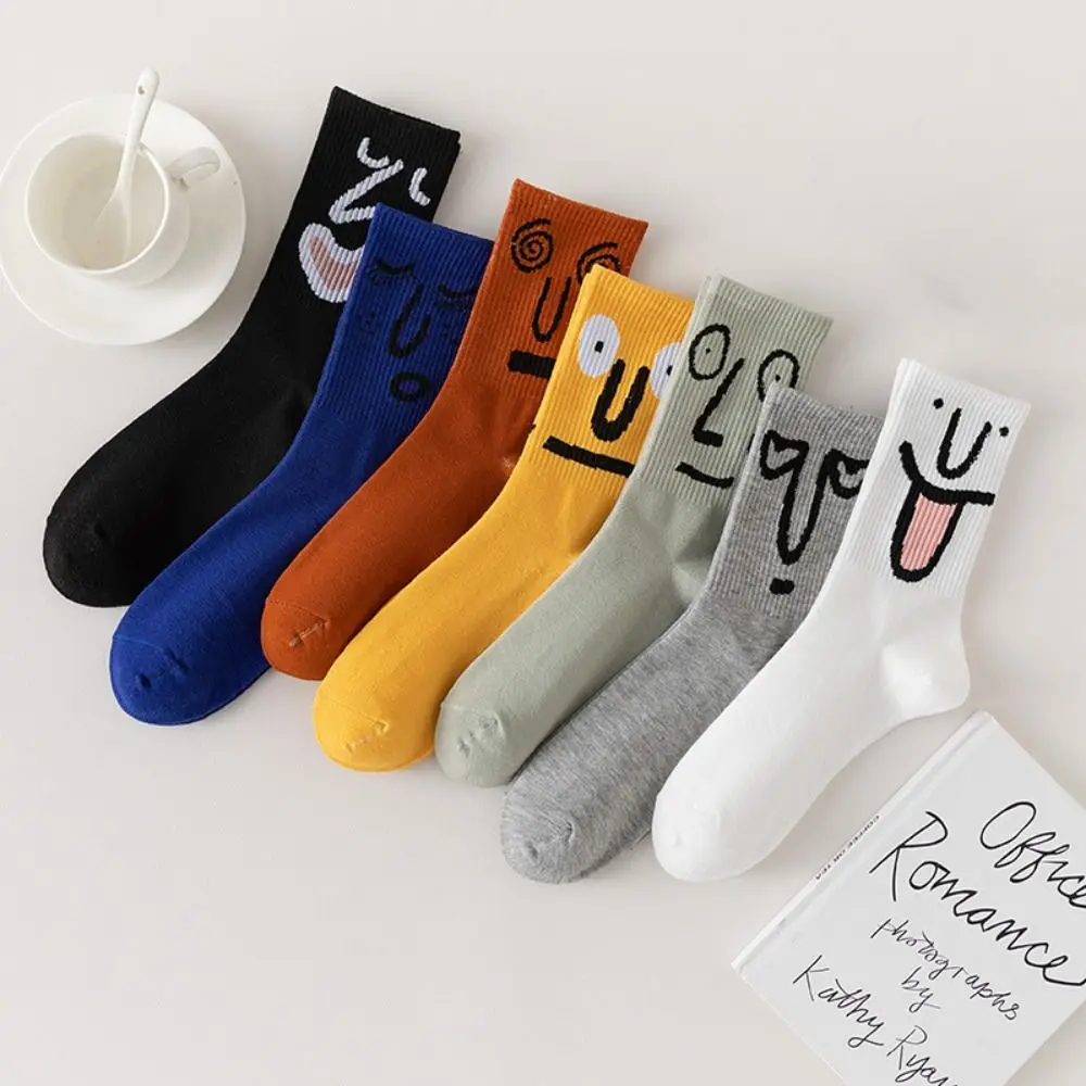 Fashion Art Graffiti Socks Unisex Funny Harajuku Creative Sports Breathable Middle Tube Socks Female Male Kawaii Hosiery