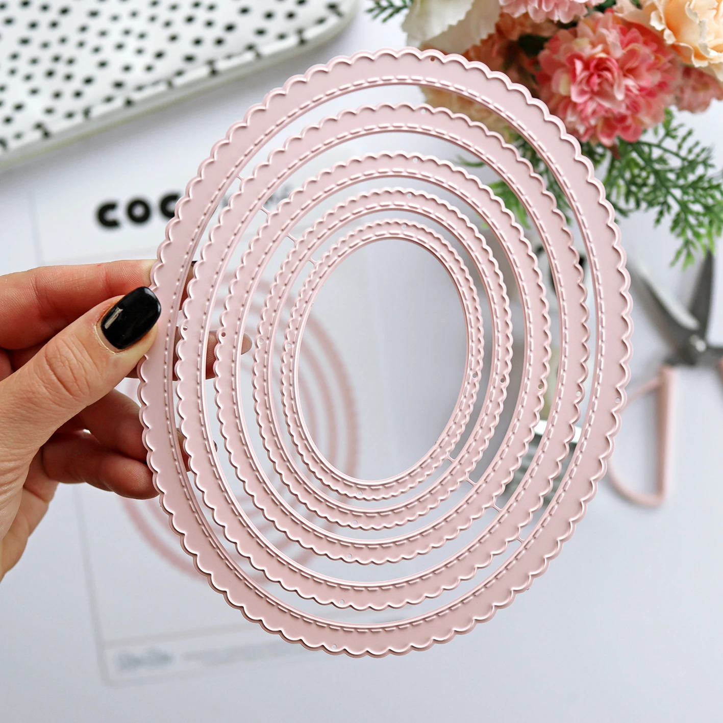 Exquisite Wavy Pattern Cutting Die New Arrival 2023 Diy Molds Scrapbooking Paper Making Cuts Crafts Template Handmade Card