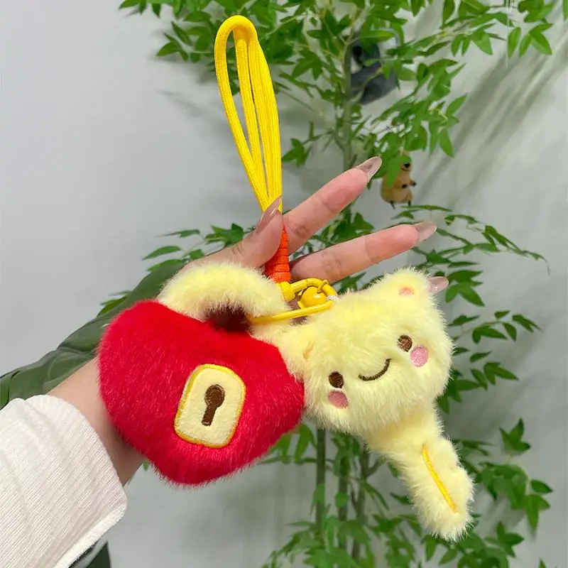 Plush Heart Keychain Cute Love Keyring Bag Charm Accessory Soft Stuffed Animal Doll Toy Car Backpack Purse Decoration Gift