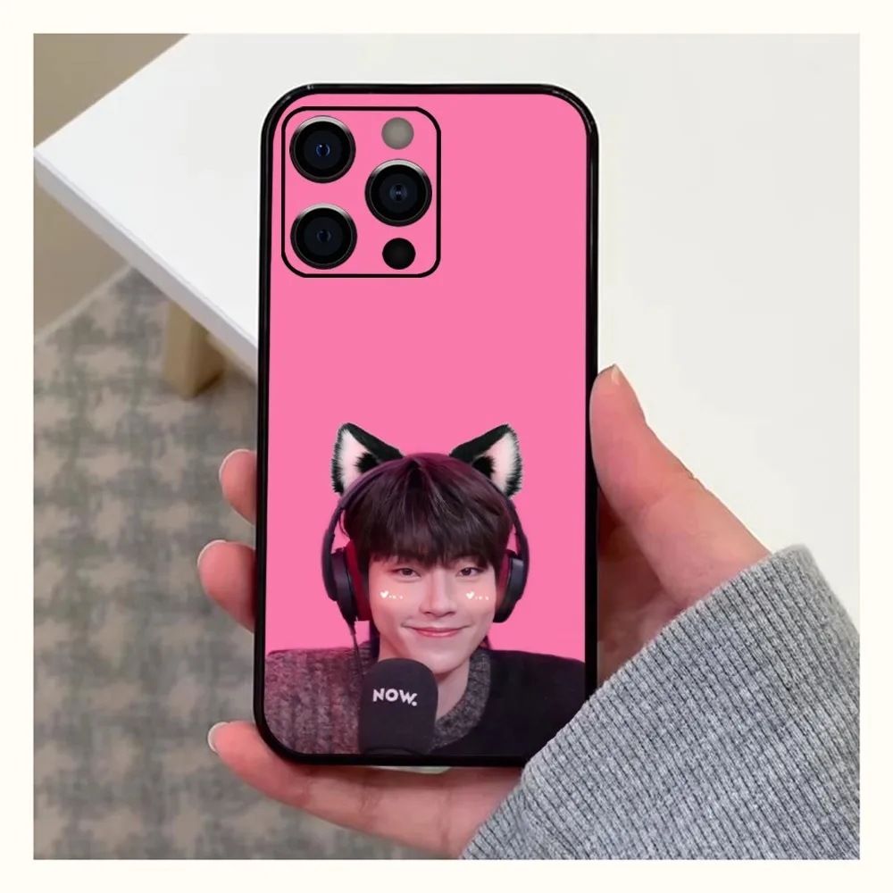 Korea Hwang-In Youp  Phone Case For iPhone 11 12 13 Mini 13 14 15 Pro XS Max X 8 Plus SE XR Shell